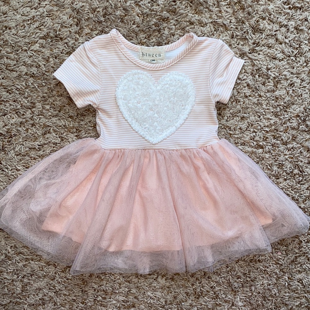 13M girls pink and white dress with tulle skirting